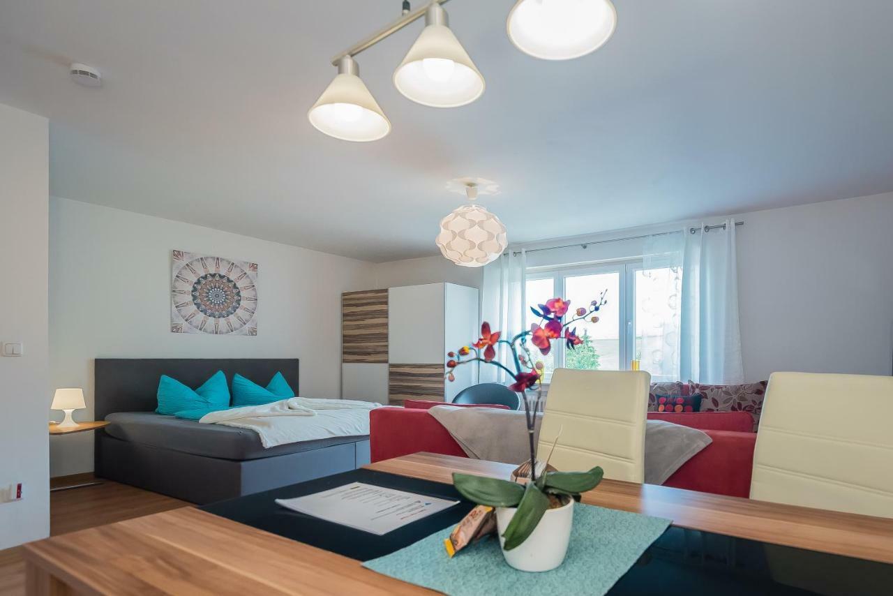 Apartmenthaus Am Erlbach * Buch am Erlbach